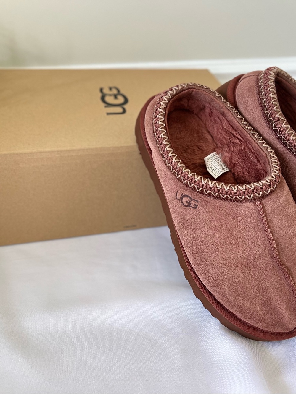 UGG Tasman Suede Shearling Slippers Dusty Rose Pink – Women’s Size 9